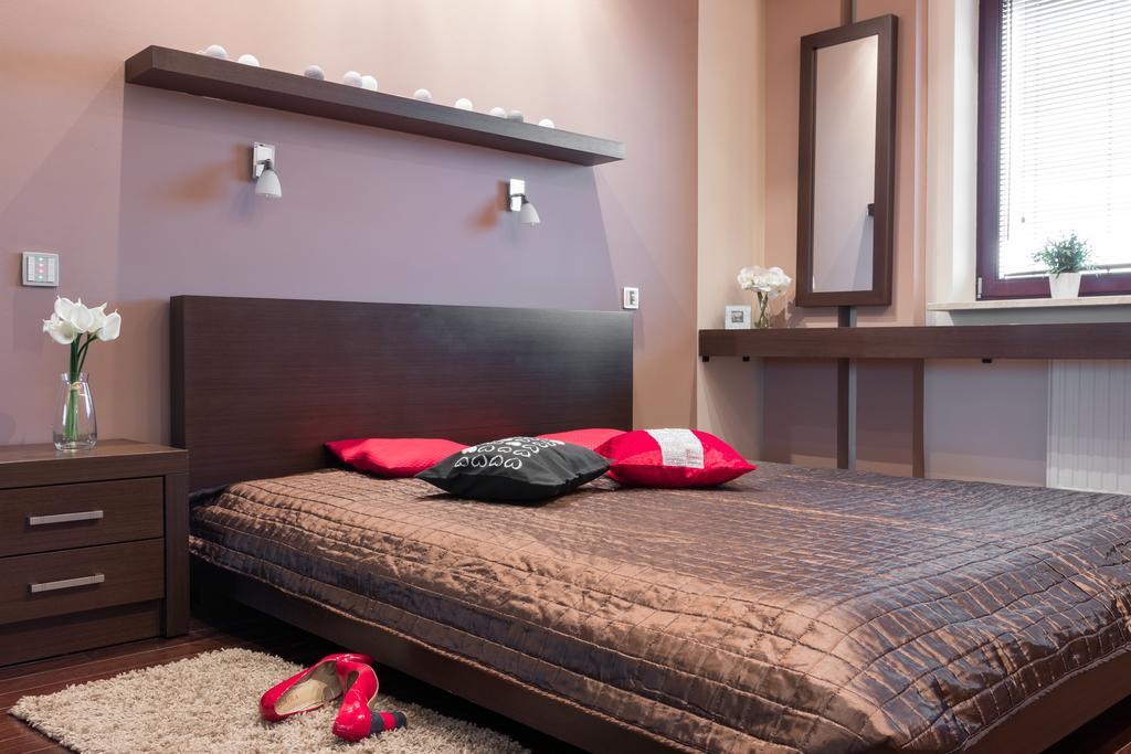 Nad Wisla Z Basenem Apartment *