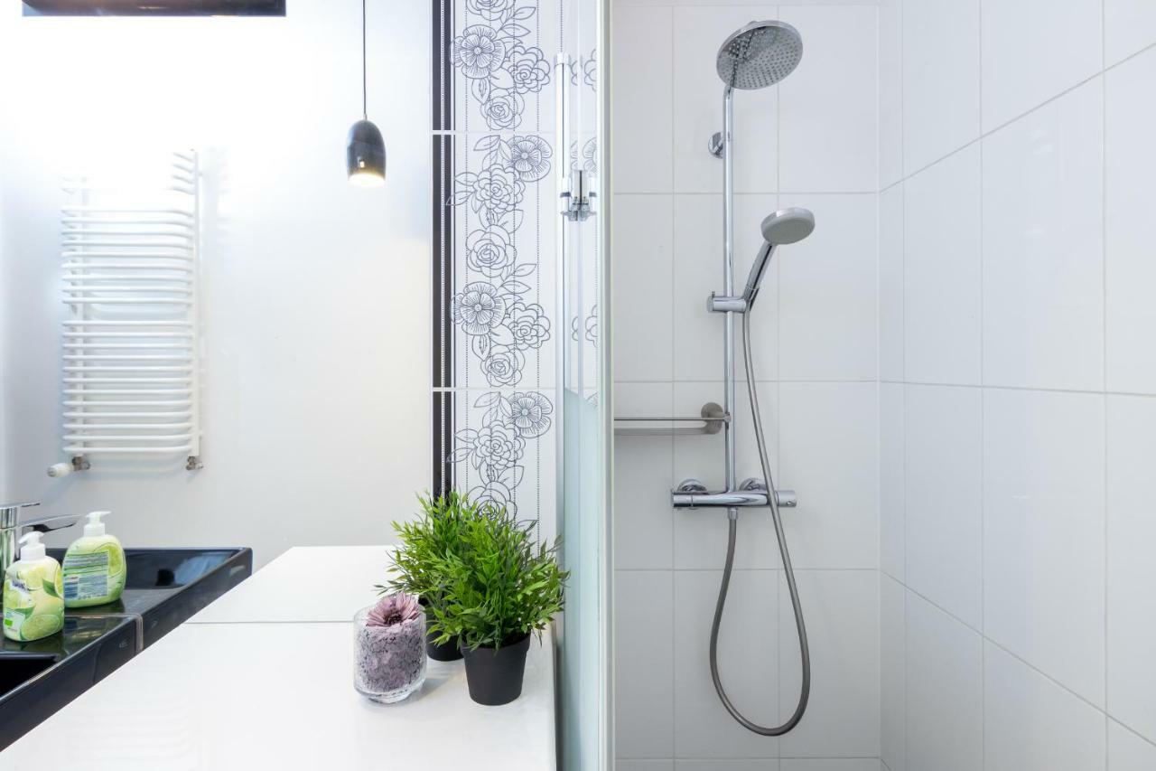 Apartament Nad Wisłą Z Basenem Kraków