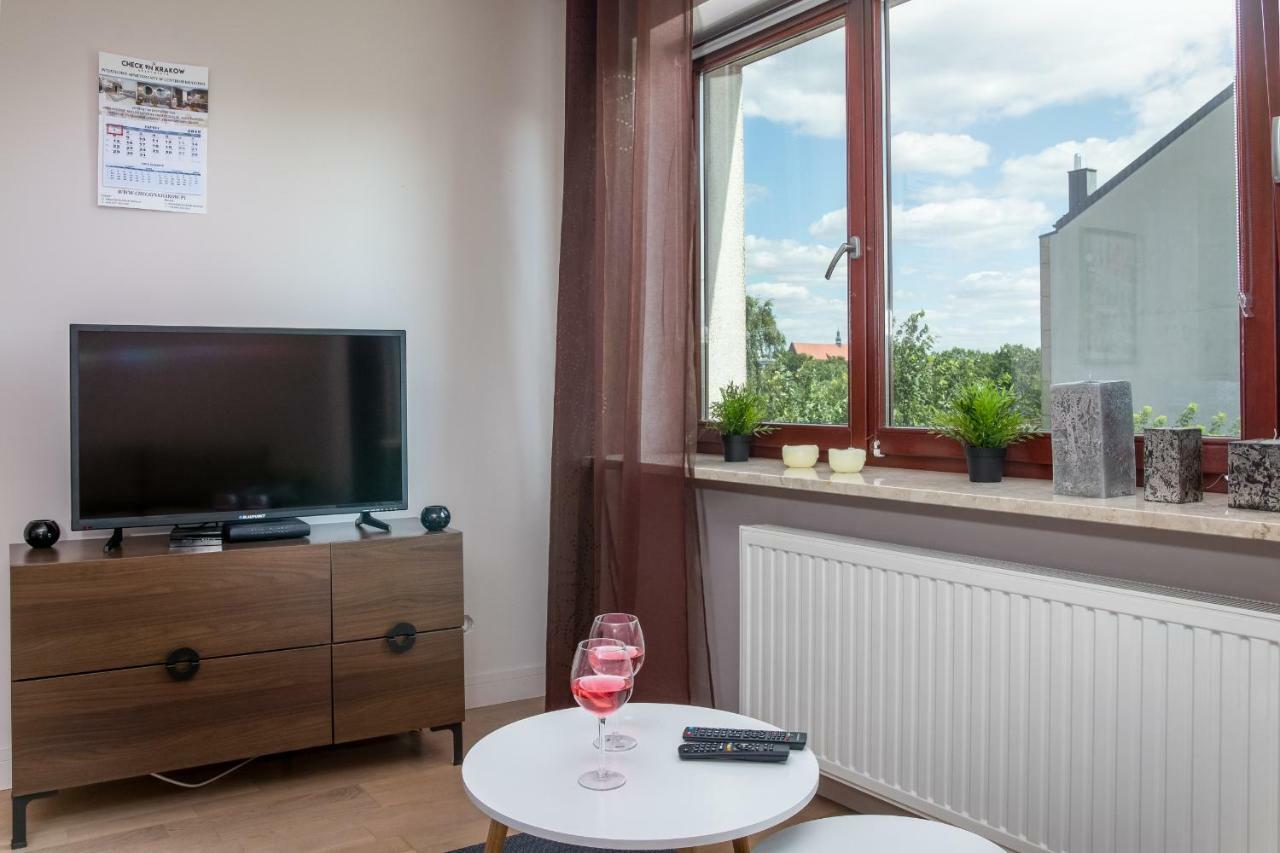 Nad Wisłą Z Basenem Apartament *